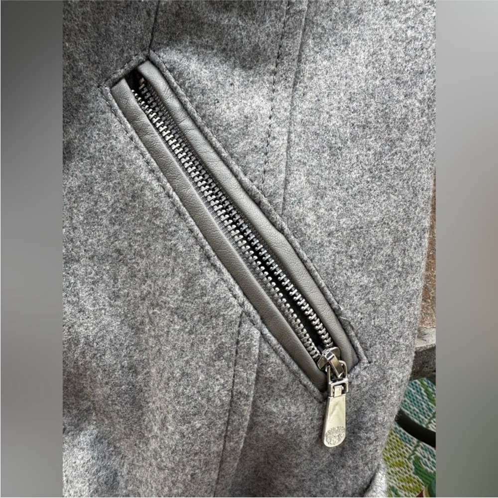 Vince Camuto | S | Gray Wool Blend Coat/ Jacket - Picture 10 of 16